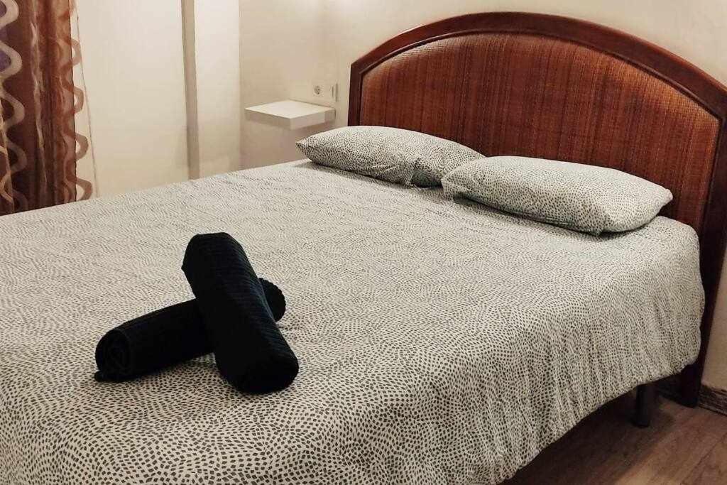 4 APTOS FULLY EQUIPPED STUDIOs NEARLY CENTER Elche Zimmer foto