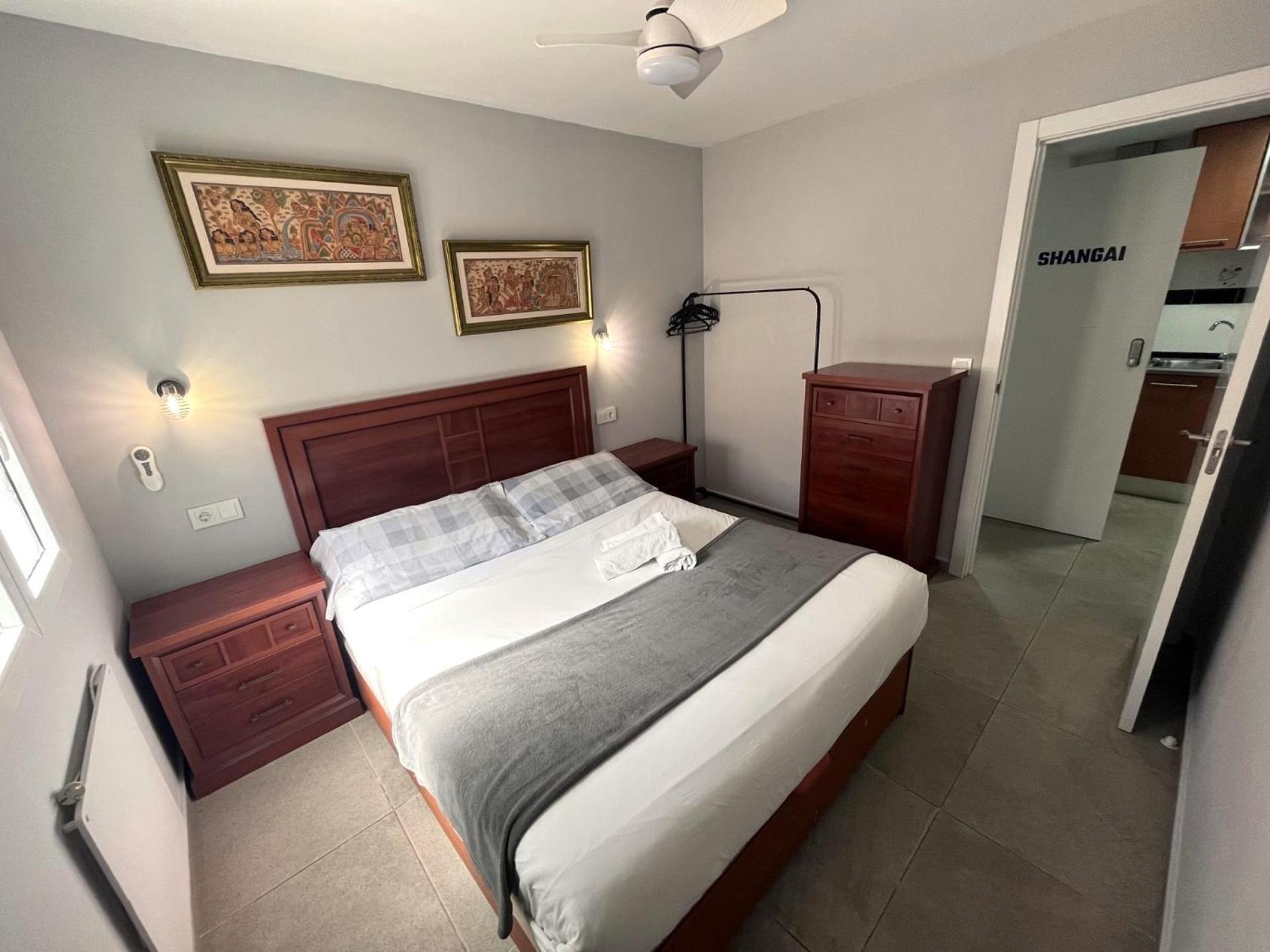 4 APTOS FULLY EQUIPPED STUDIOs NEARLY CENTER Elche Exterior foto