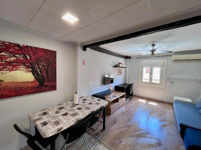 4 APTOS FULLY EQUIPPED STUDIOs NEARLY CENTER Elche Exterior foto